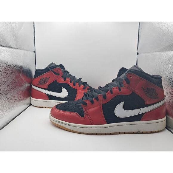 Size 9.5M | 11W - Jordan 1 SE Mid Christmas - DQ8417-006 - Picture 1 of 9